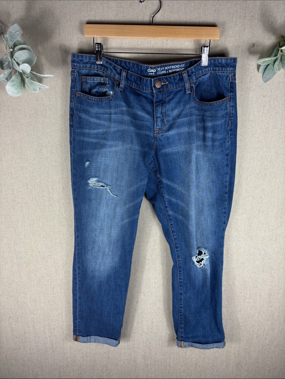 GAP > Distressed Boyfriend Jeans in Medium Wash 14